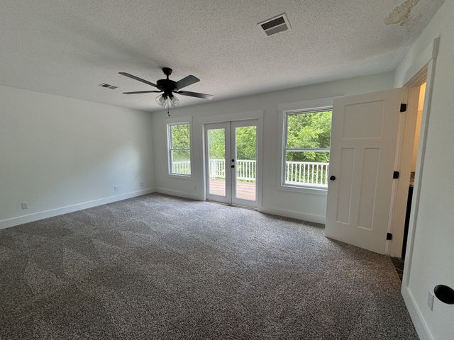 380 Martin Rd, Clarksville, TN 37042