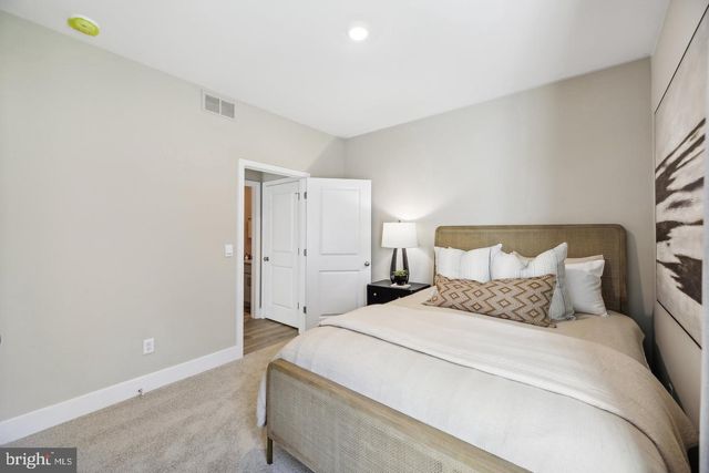 138 WAPPINGER TER, Winchester, VA 22602