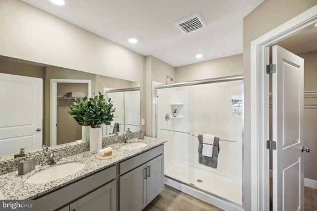 138 WAPPINGER TER, Winchester, VA 22602