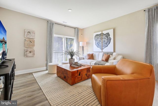 138 WAPPINGER TER, Winchester, VA 22602