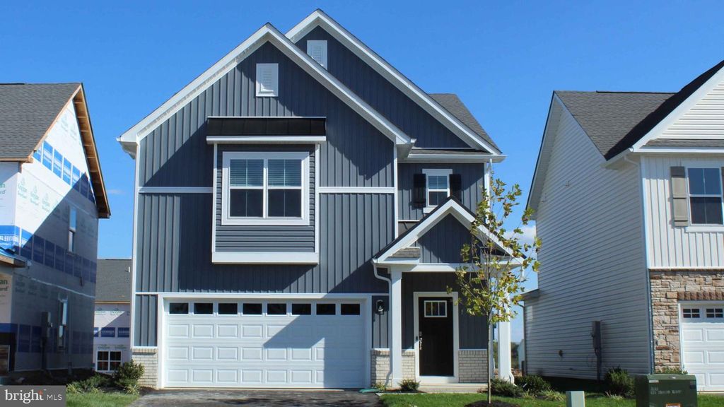 138 WAPPINGER TER, Winchester, VA 22602