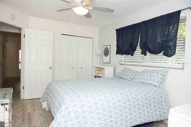 6061 CORAL WAY, Bradenton, FL 34207