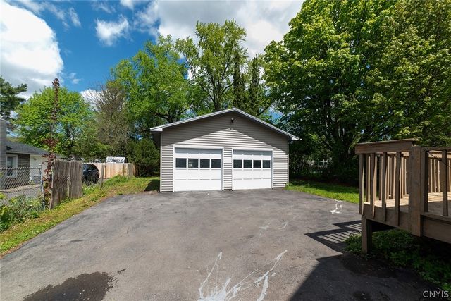 210 Ruhamah Avenue, Onondaga, NY 13205