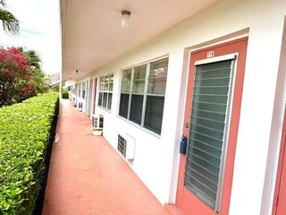 116 Windsor F, West Palm Beach, FL 33417