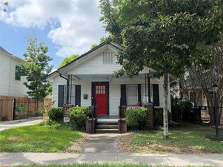 205 E 24th Street, Houston, TX 77008
