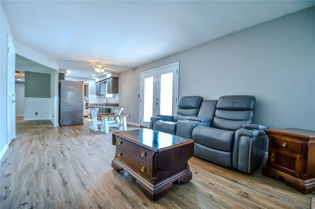 6951 Taylorsville Road, Huber Heights, OH 45424