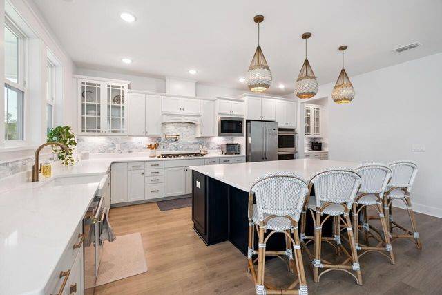 1684 Farmers Way, Mount Pleasant, SC 29466