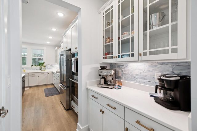 1684 Farmers Way, Mount Pleasant, SC 29466