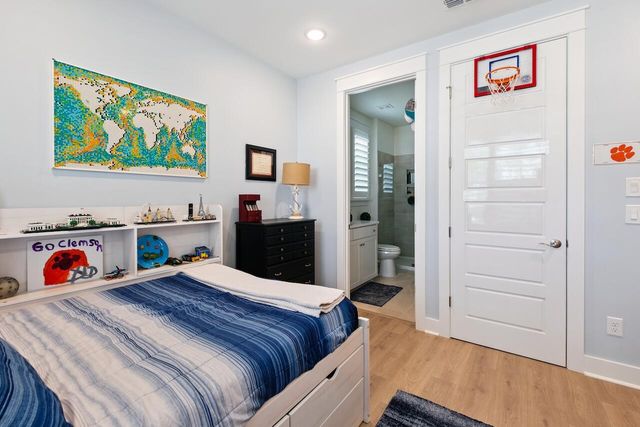 1684 Farmers Way, Mount Pleasant, SC 29466
