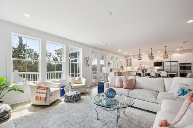 1684 Farmers Way, Mount Pleasant, SC 29466