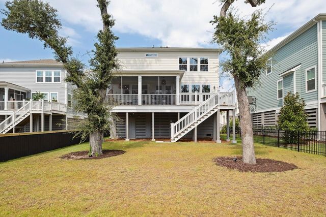 1684 Farmers Way, Mount Pleasant, SC 29466