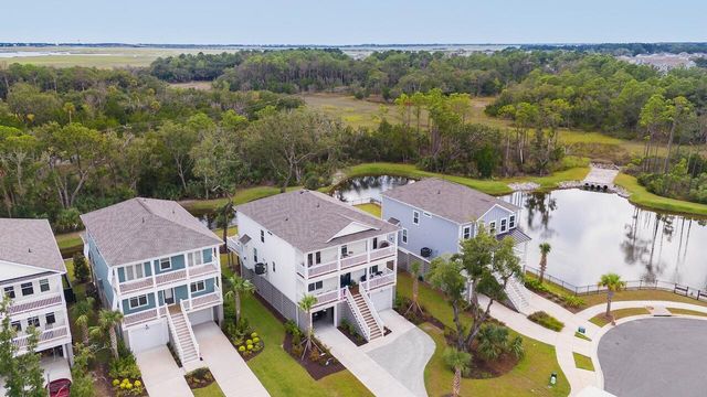 1684 Farmers Way, Mount Pleasant, SC 29466