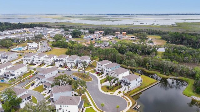 1684 Farmers Way, Mount Pleasant, SC 29466