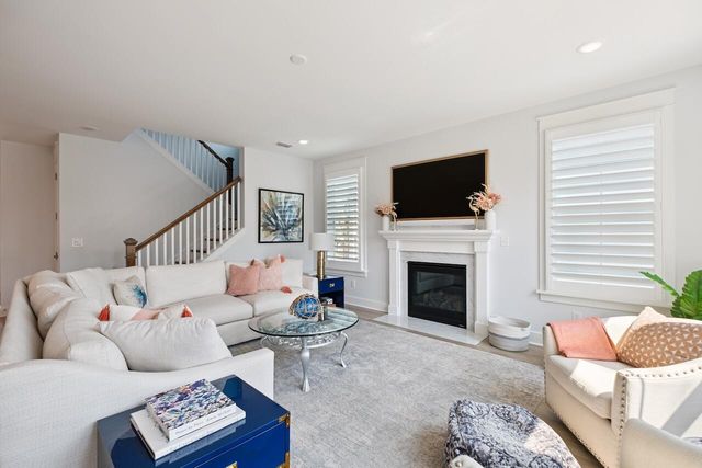 1684 Farmers Way, Mount Pleasant, SC 29466
