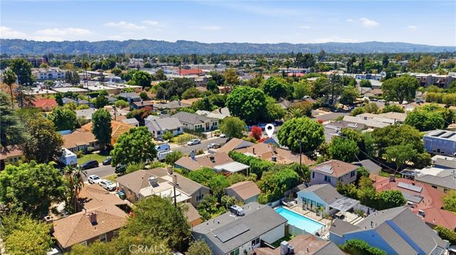 11957 Collins Street, Valley Village, CA 91607
