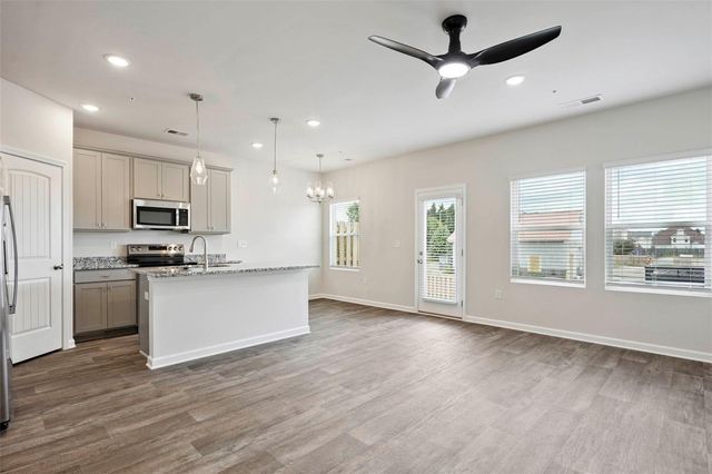 11520 KIMBERLY WAY, Hampton, GA 30228