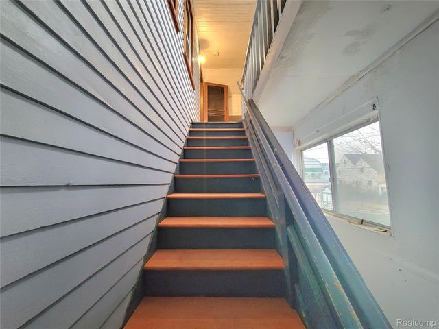 2282 Poland Street, Hamtramck, MI 48212