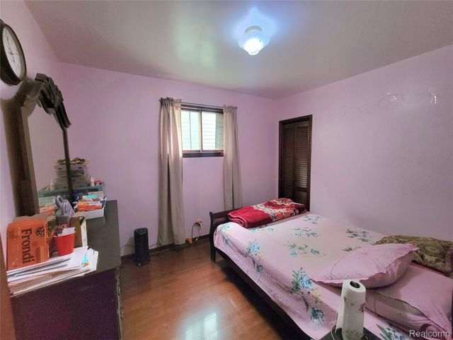 2282 Poland Street, Hamtramck, MI 48212