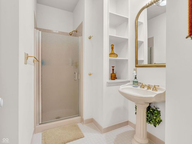 608 N Tulip Court, Crawfordsville, IN 47933