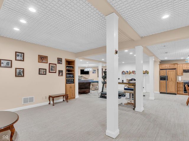 608 N Tulip Court, Crawfordsville, IN 47933