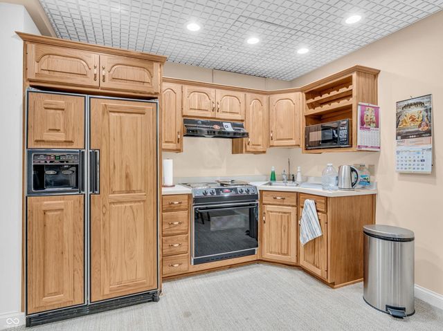 608 N Tulip Court, Crawfordsville, IN 47933