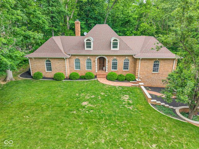 608 N Tulip Court, Crawfordsville, IN 47933