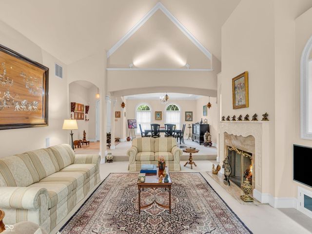 608 N Tulip Court, Crawfordsville, IN 47933
