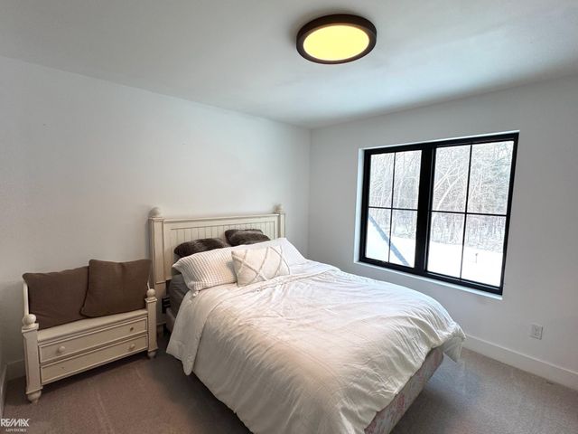 5718 Sheldon Road, Oakland Twp, MI 48306