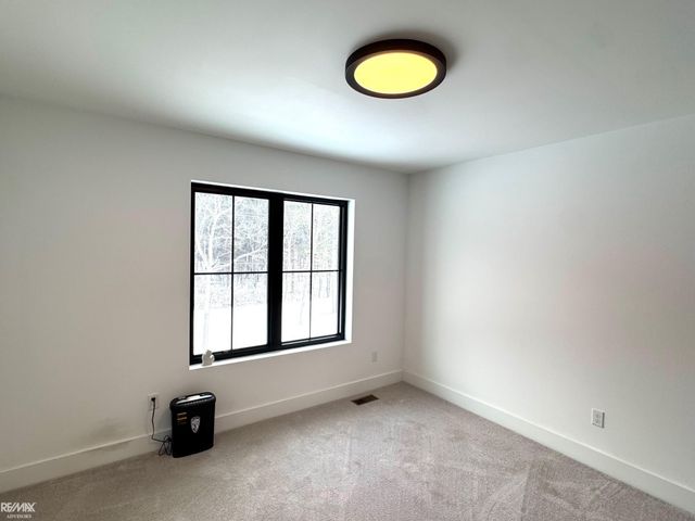 5718 Sheldon Road, Oakland Twp, MI 48306