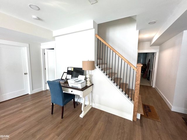 5718 Sheldon Road, Oakland Twp, MI 48306