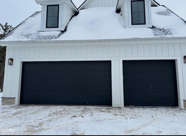 5718 Sheldon Road, Oakland Twp, MI 48306