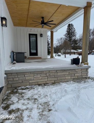 5718 Sheldon Road, Oakland Twp, MI 48306