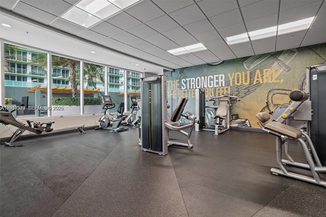 1750 N Bayshore Dr 5407, Miami, FL 33132