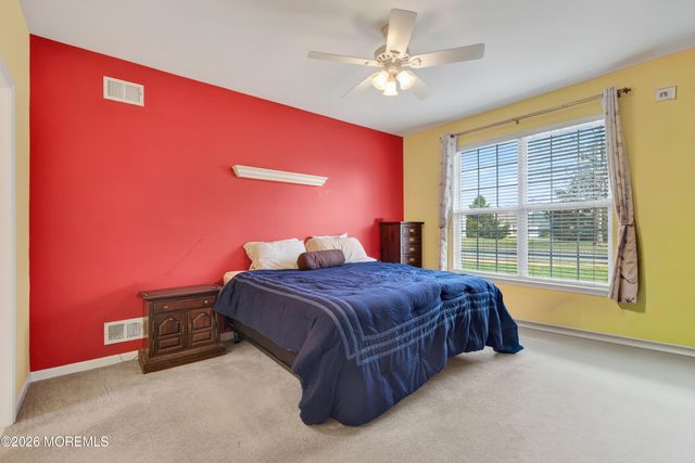 2 Winkle Court, Manchester, NJ 08759