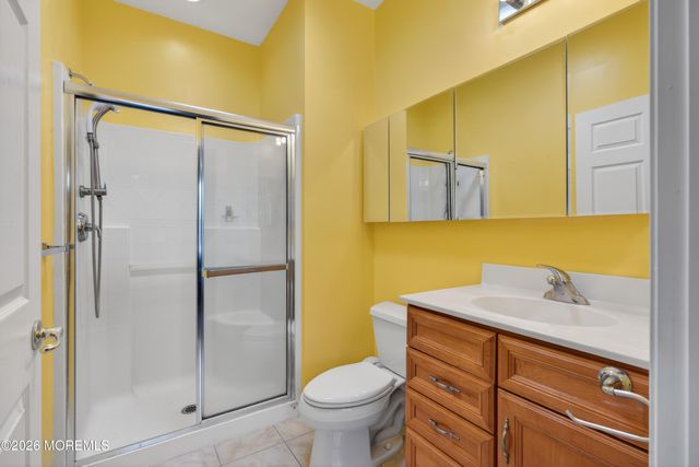 2 Winkle Court, Manchester, NJ 08759