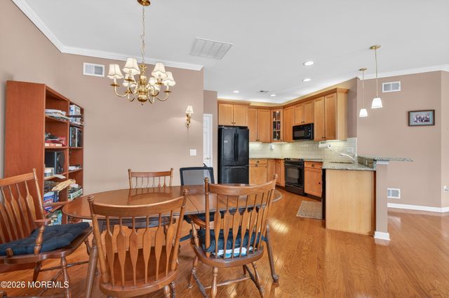 2 Winkle Court, Manchester, NJ 08759