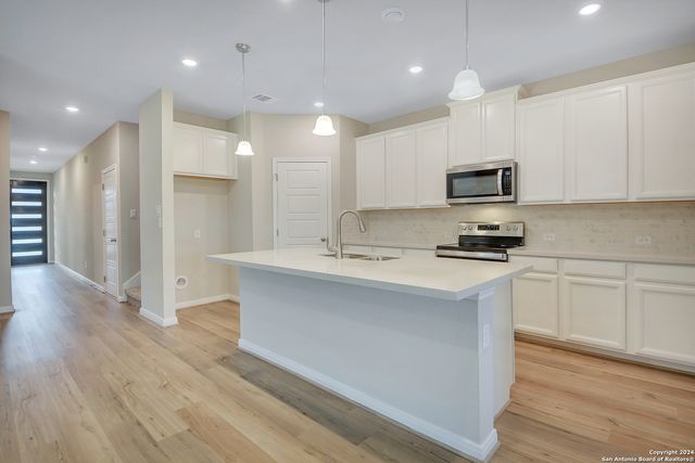 1247 Meyers Meadows, New Braunfels, TX 78130