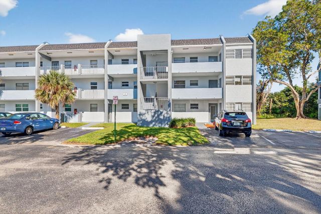 8351 Sands Point Boulevard A310, Tamarac, FL 33321