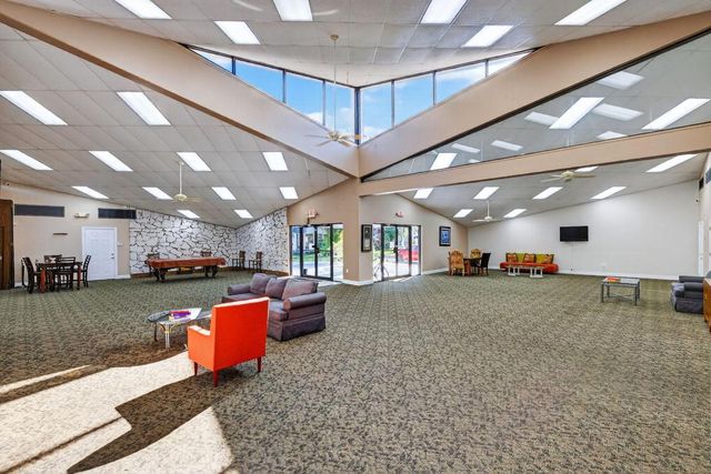 8351 Sands Point Boulevard A310, Tamarac, FL 33321