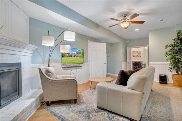 7609 Countrywood DR, Roanoke, VA 24018