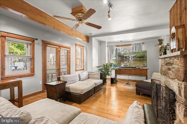 3137 18TH ST NE, Washington, DC 20018