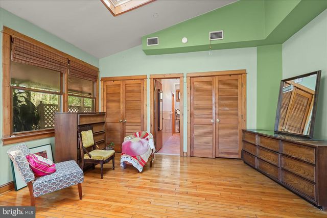 3137 18TH ST NE, Washington, DC 20018