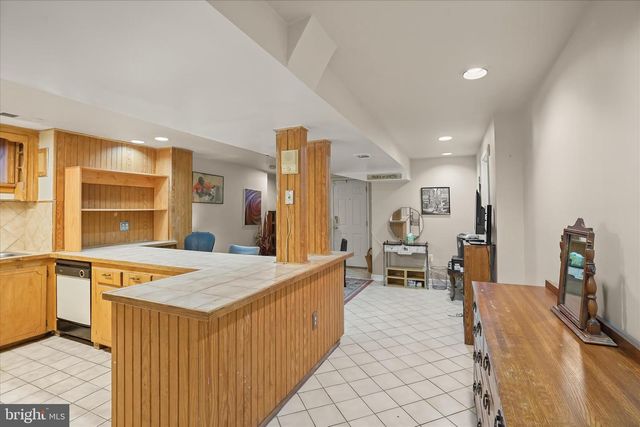 3137 18TH ST NE, Washington, DC 20018