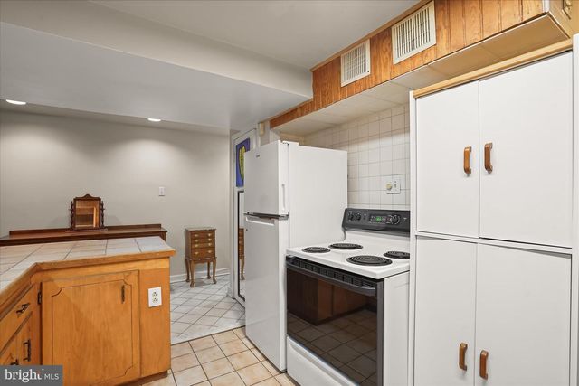 3137 18TH ST NE, Washington, DC 20018