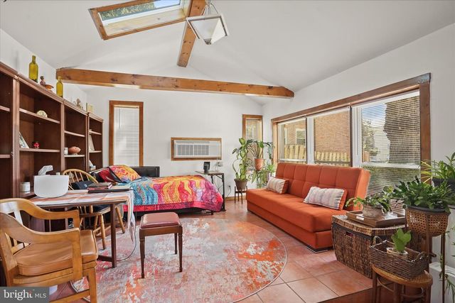 3137 18TH ST NE, Washington, DC 20018