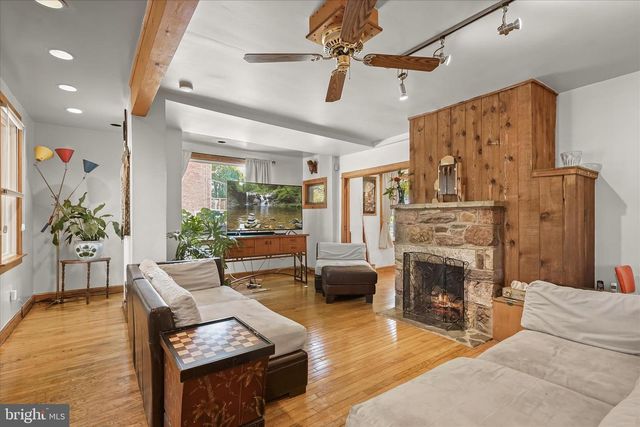 3137 18TH ST NE, Washington, DC 20018