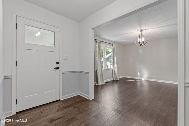 106 Juniper Court, West End, NC 27376