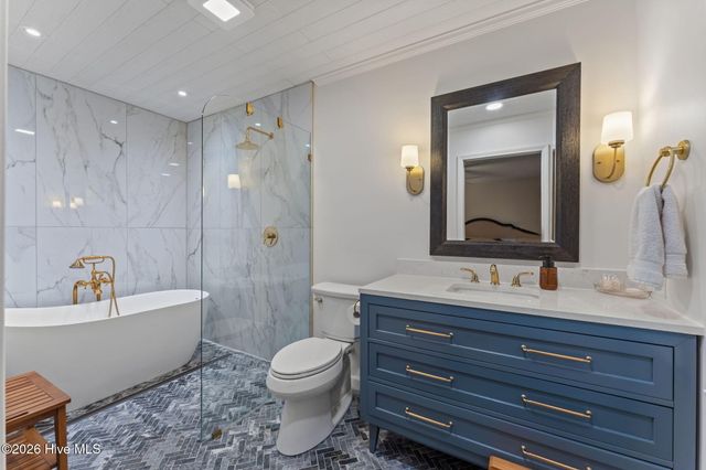 106 Juniper Court, West End, NC 27376