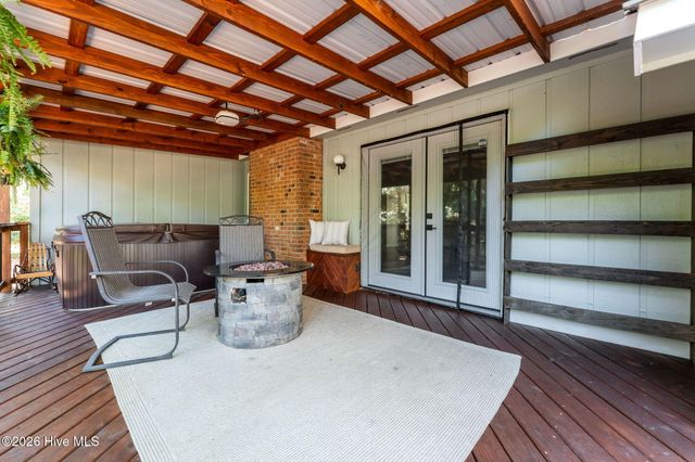 106 Juniper Court, West End, NC 27376