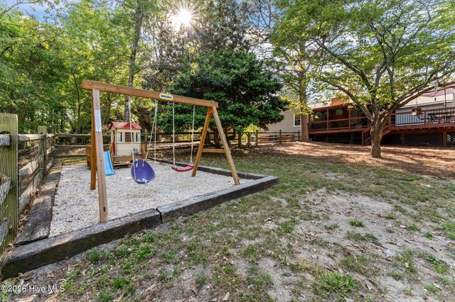 106 Juniper Court, West End, NC 27376